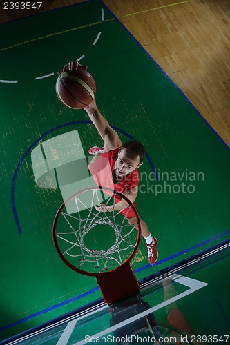 Image of basketball player in action