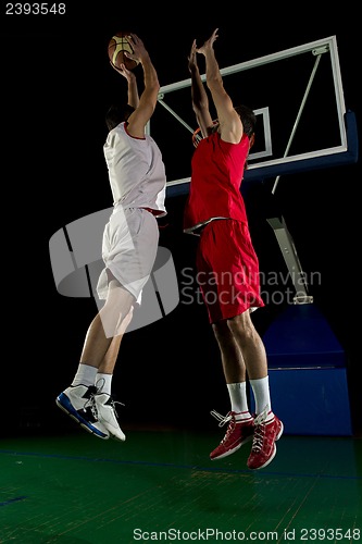 Image of basketball player in action