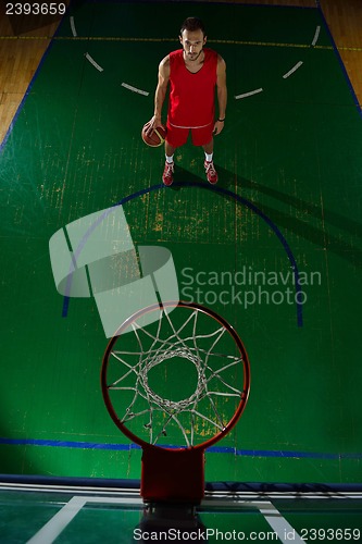 Image of basketball player in action