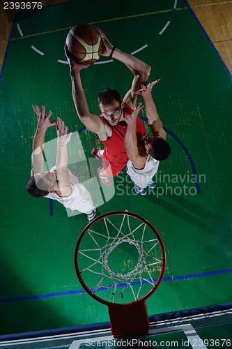 Image of basketball player in action
