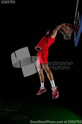 Image of basketball player in action