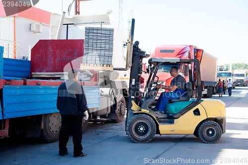 Image of loading of ferroconcrete products