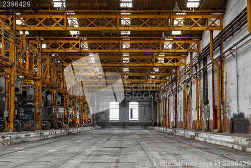 Image of Interior of a vehicle repair station