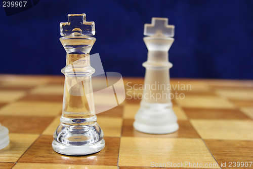 Image of Chess Game - 2 Kings Blue Background