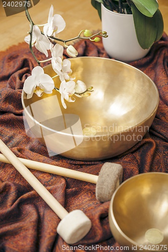 Image of singing bowls