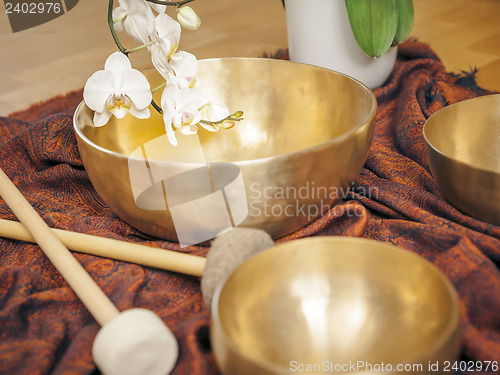 Image of singing bowls