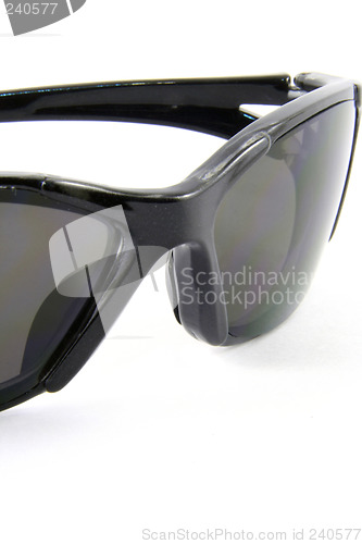 Image of sun glasses