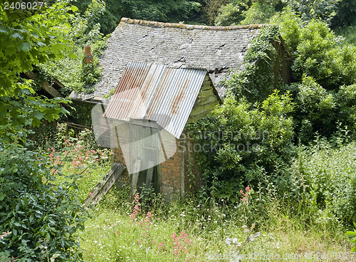 Image of hut in France