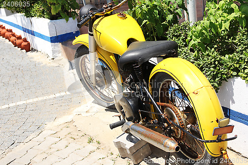 Image of Yellow Bike