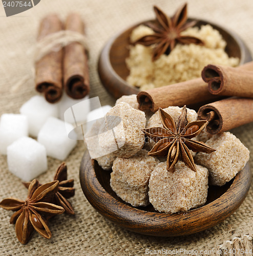 Image of Brown And White Cane Sugar,Cinnamon And Anise Star