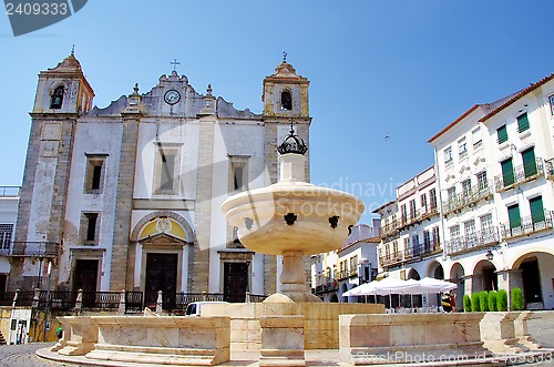 Image of Do Giraldo square, Evora in Portugal 