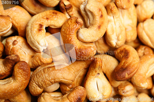 Image of Roasted cashew nuts close up