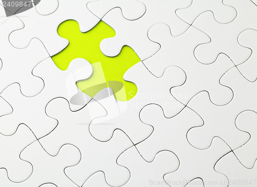 Image of Incomplete Puzzle in green color