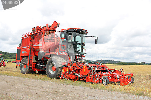 Image of Holmer Beet Harvester