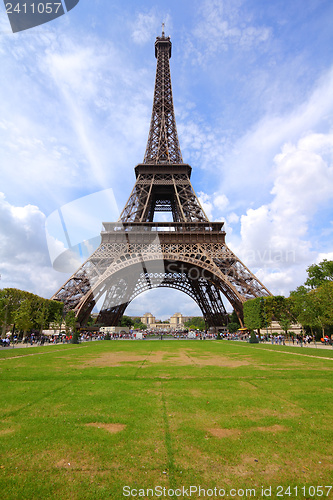 Image of Eiffel Tower, Paris