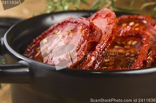 Image of Sun dried tomatoes with olive oil