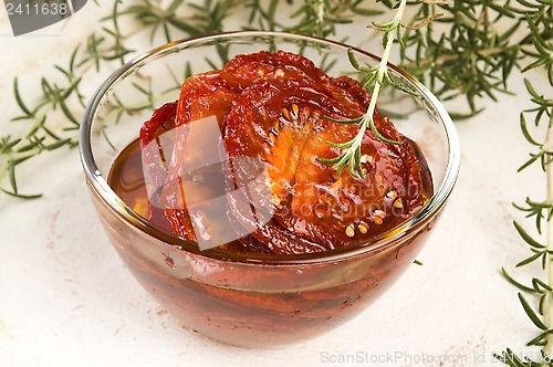 Image of Sun dried tomatoes with olive oil