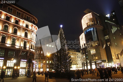 Image of Christmas tree, St. Stephen's Square in Vienna