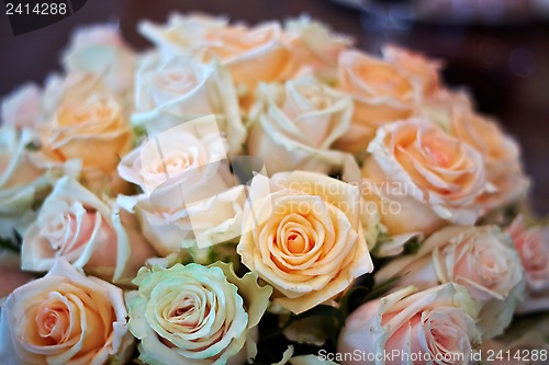 Image of wedding bouquet of roses