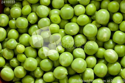 Image of Shelling peas