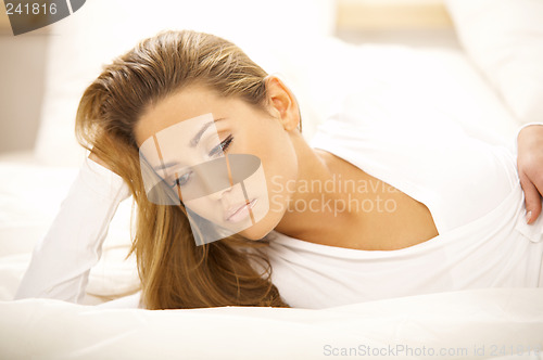 Image of Sweety on bed