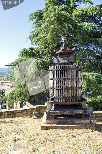 Image of La Rioja wine press