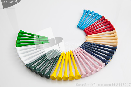 Image of The colorful wooden golf tees 