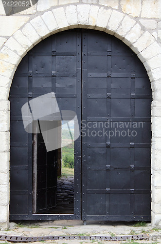 Image of Big iron gates in the castle