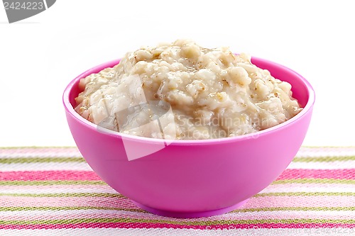 Image of Bowl of oats porridge