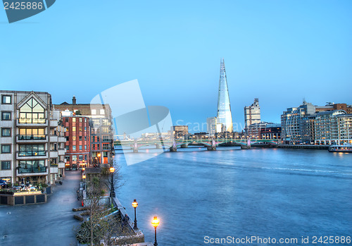 Image of London cityscape with the Shard