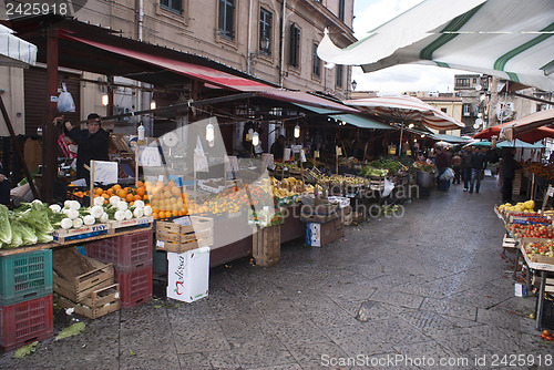 Image of ballaro market in palermo