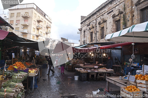 Image of ballaro market in palermo