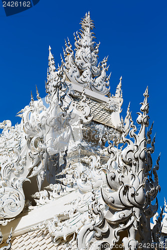 Image of roof of the building at the White Temple in Chiang Mai