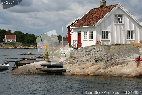Image of House at sea