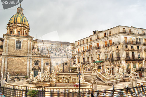 Image of Pretoria fountain in Palermo