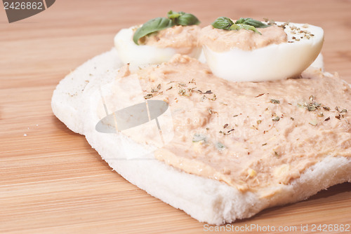 Image of sandwich with egg and tuna sauce