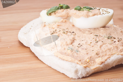 Image of sandwich with egg and tuna sauce