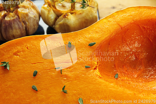 Image of Roasted pumpkin and garlic.