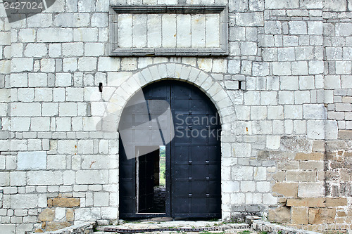 Image of Big iron gates in the castle