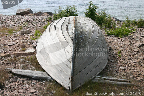 Image of boat upside down