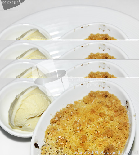 Image of Apple  Dessert With  Ice Cream