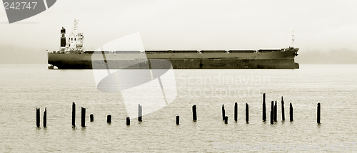 Image of Cargo Ship, Columbia River