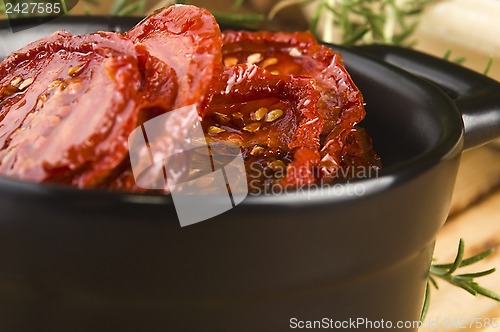 Image of Sun dried tomatoes with olive oil