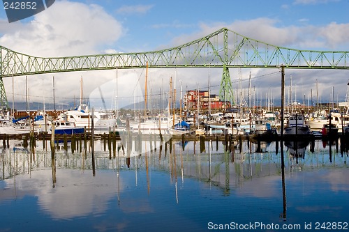 Image of Astoria-Megler Bridge and West Mooring Basin