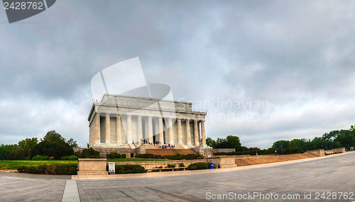 Image of The Lincoln Memorial in Washington, DC in the morning