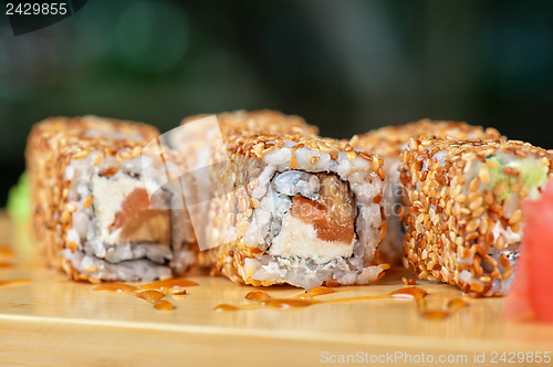 Image of sesame sushi rolls