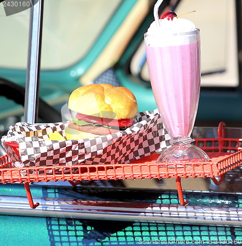 Image of Drive in diner.