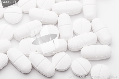 Image of White mixing medicine