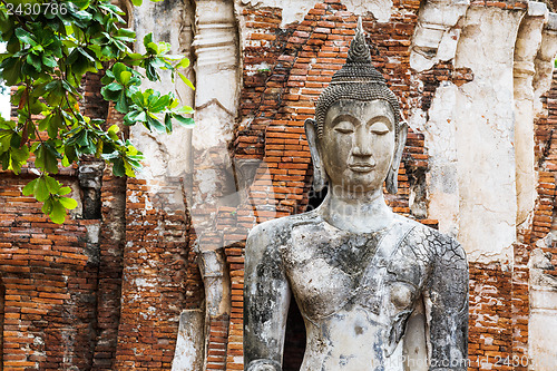 Image of Ancient Buddha statue