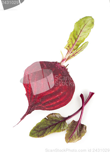 Image of beet with leaves